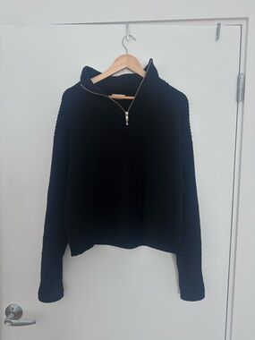 James Street Co Women's Black Half-Zip Ribbed Sweater